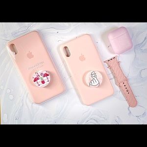 2 IPhone XS Max Apple cases with AirPod Case!